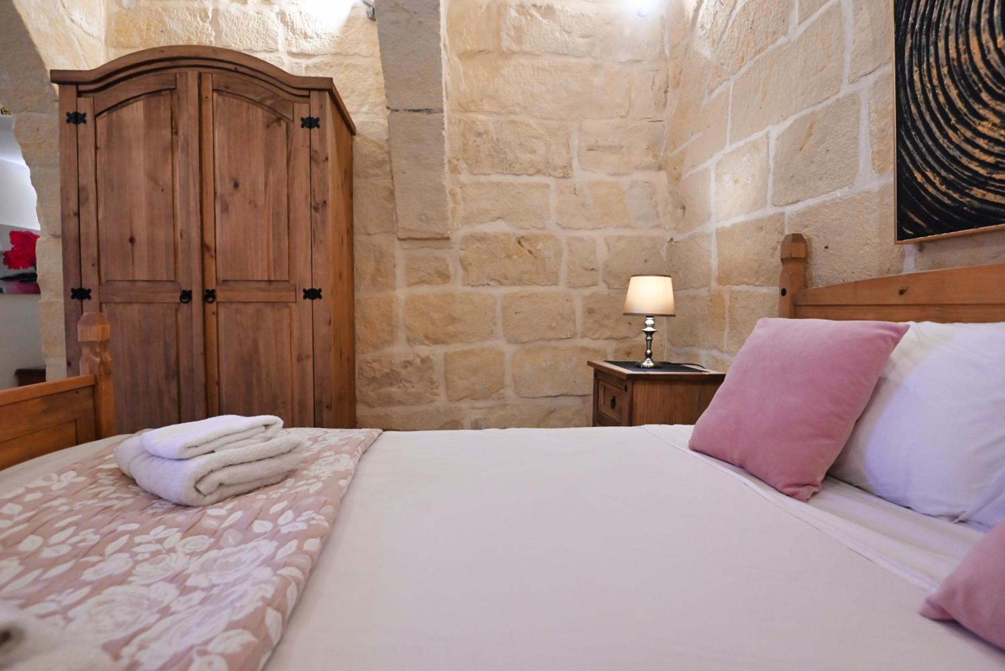 The Cloisters Bed And Breakfast Шаара Экстерьер фото