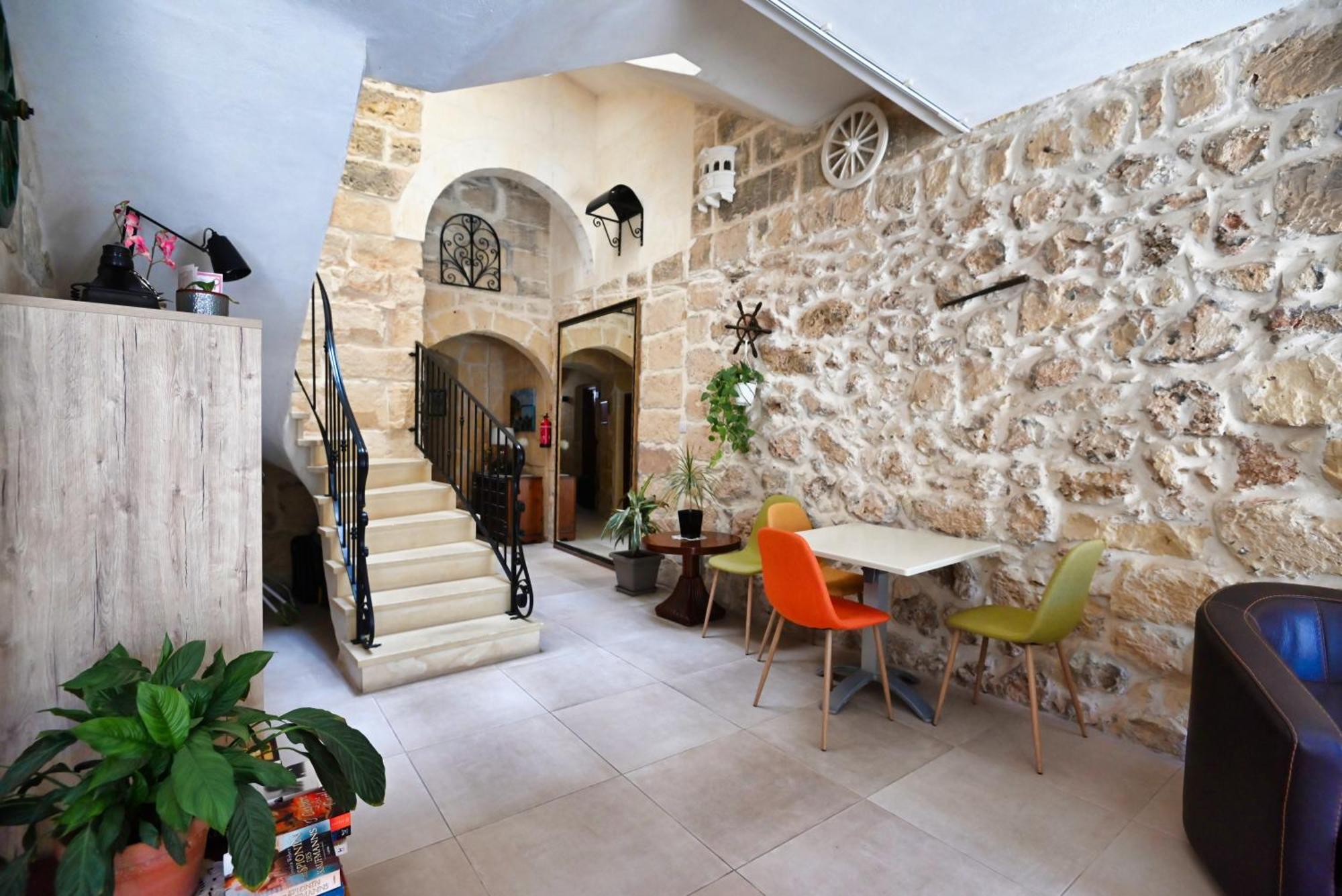 The Cloisters Bed And Breakfast Шаара Экстерьер фото